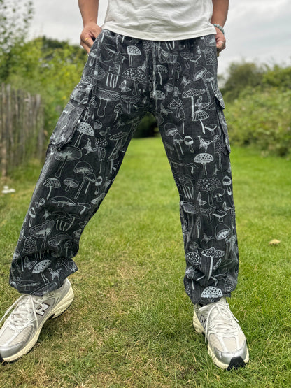 Mushroom Print Hippie Trousers: Eco-Friendly Festival Yoga Pants