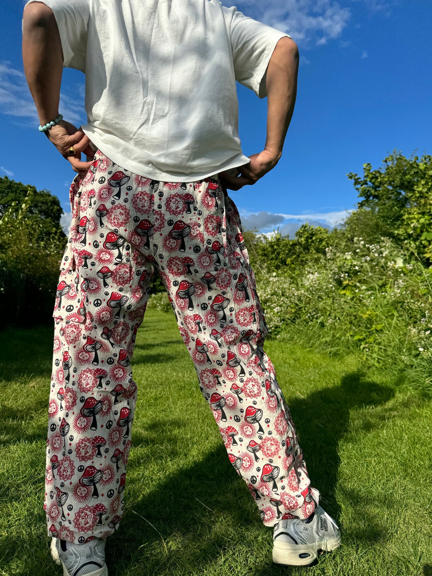 Mushroom Print Hippie Trousers: Eco-Friendly Cotton Festival Pants
