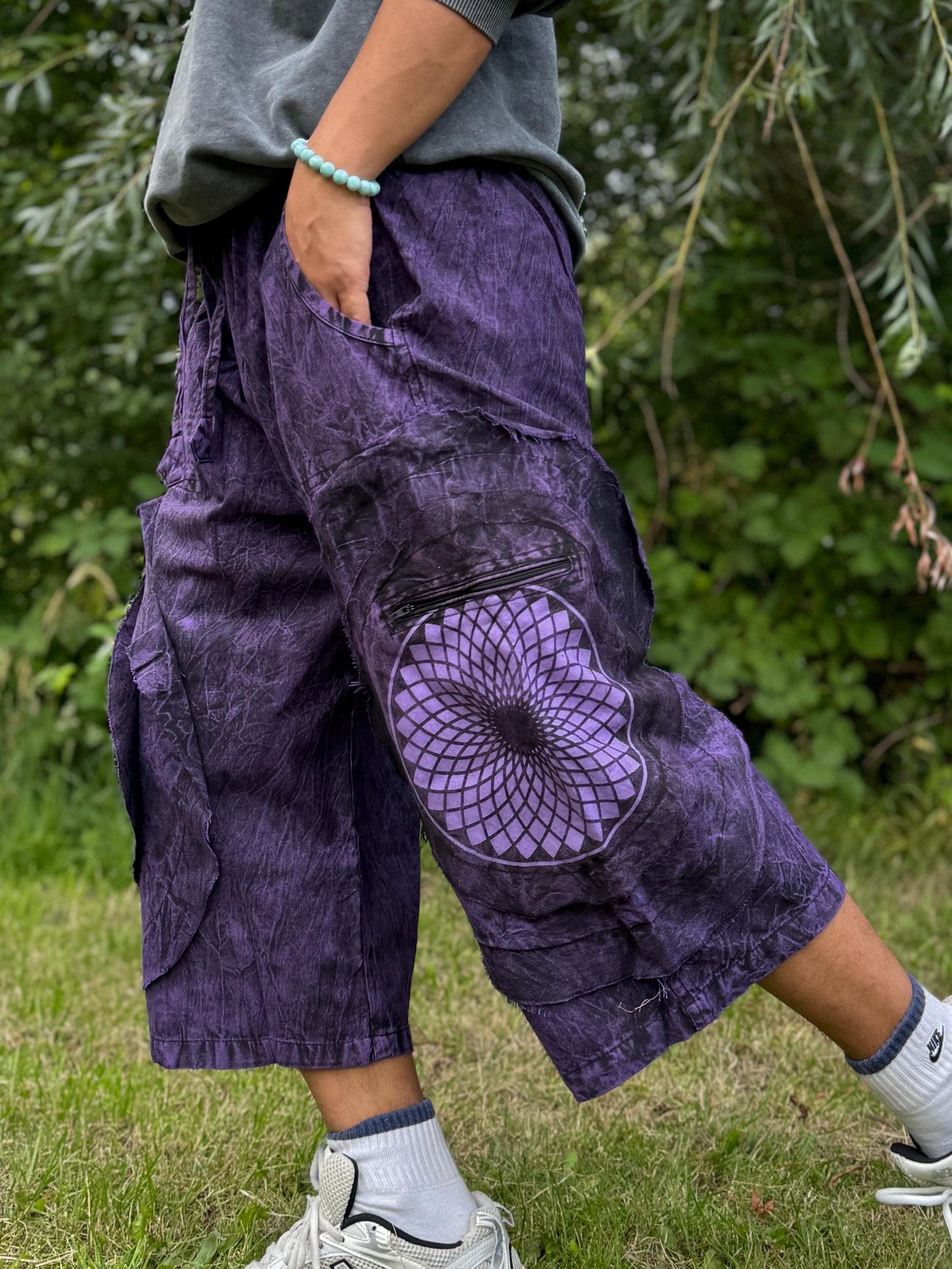 Unisex Cotton Quarter Pants: Boho Hippie Festival Mandala Shorts