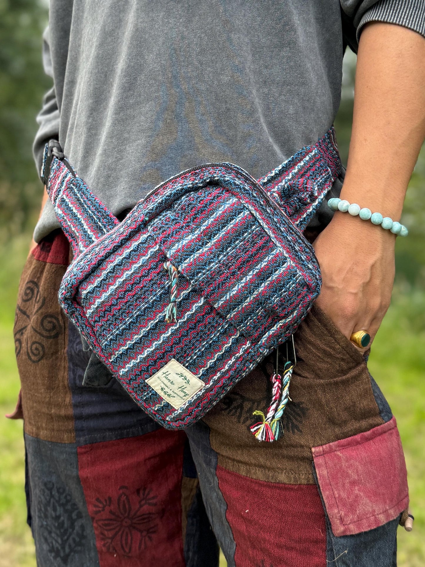 Handwoven Hemp Rasta Crossbody Bag: Unisex Hippie Festival Bag