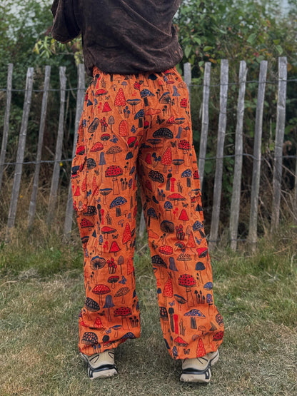 Mushroom Print Cotton Yoga Pants: Unisex Hippie Festival Trousers