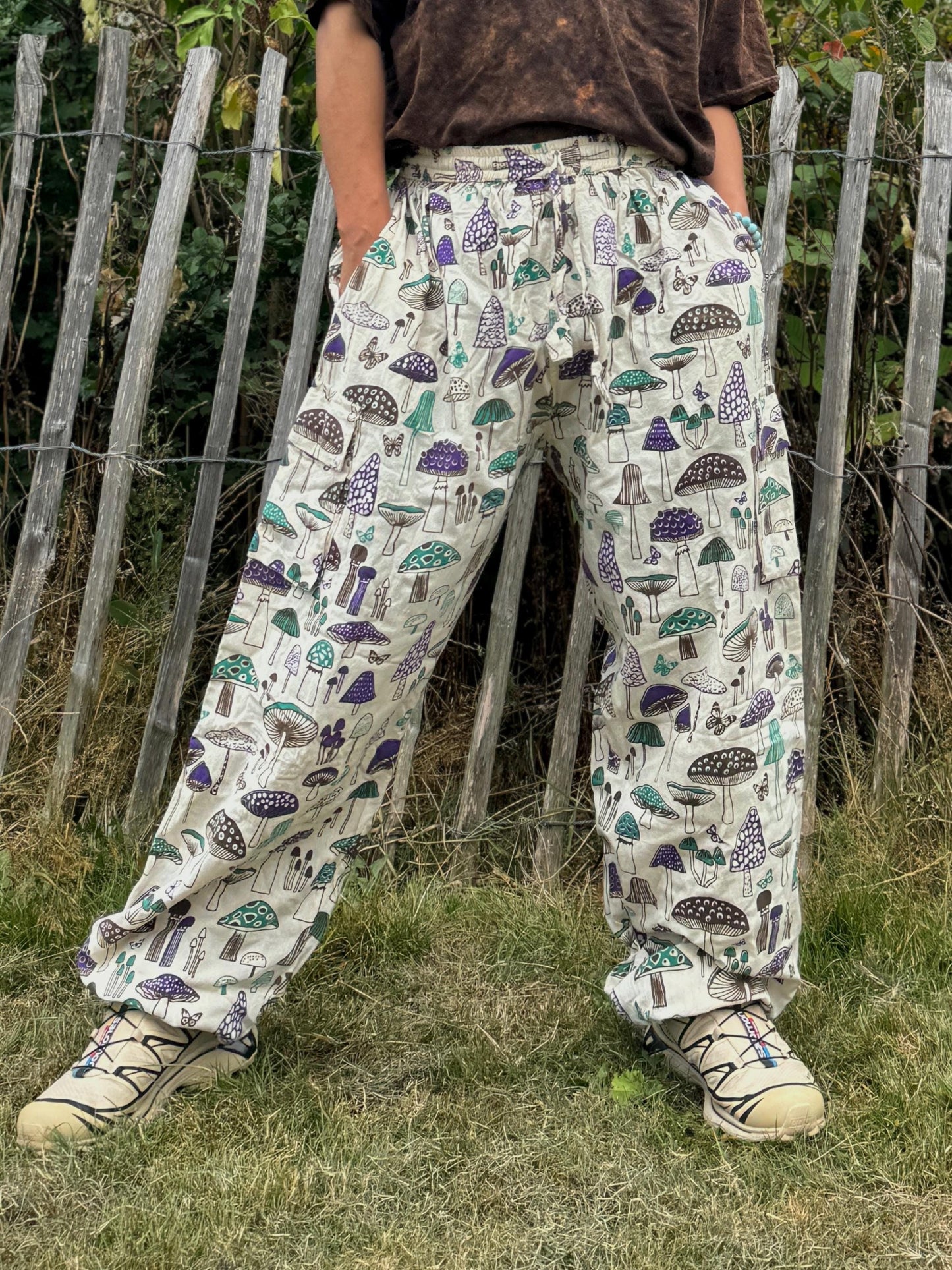 Mushroom Print Hippie Cotton Pants: Unisex Festival Yoga Trousers