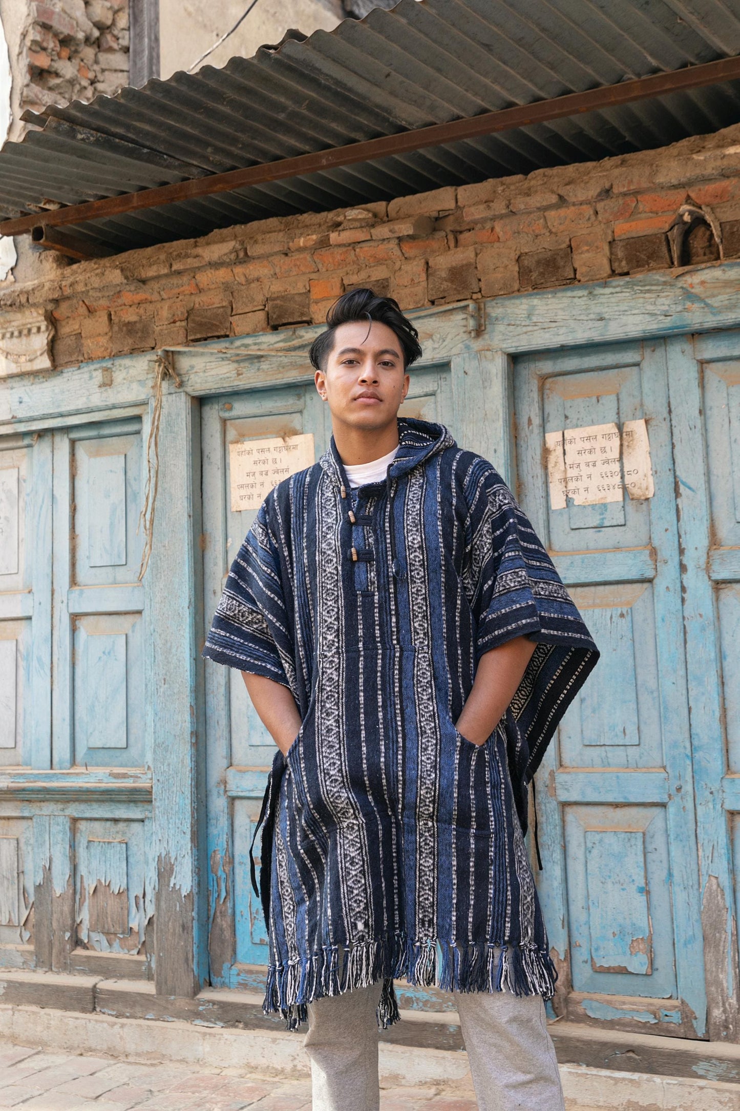 Handmade Cotton Boho Poncho: Unisex Festival Wear