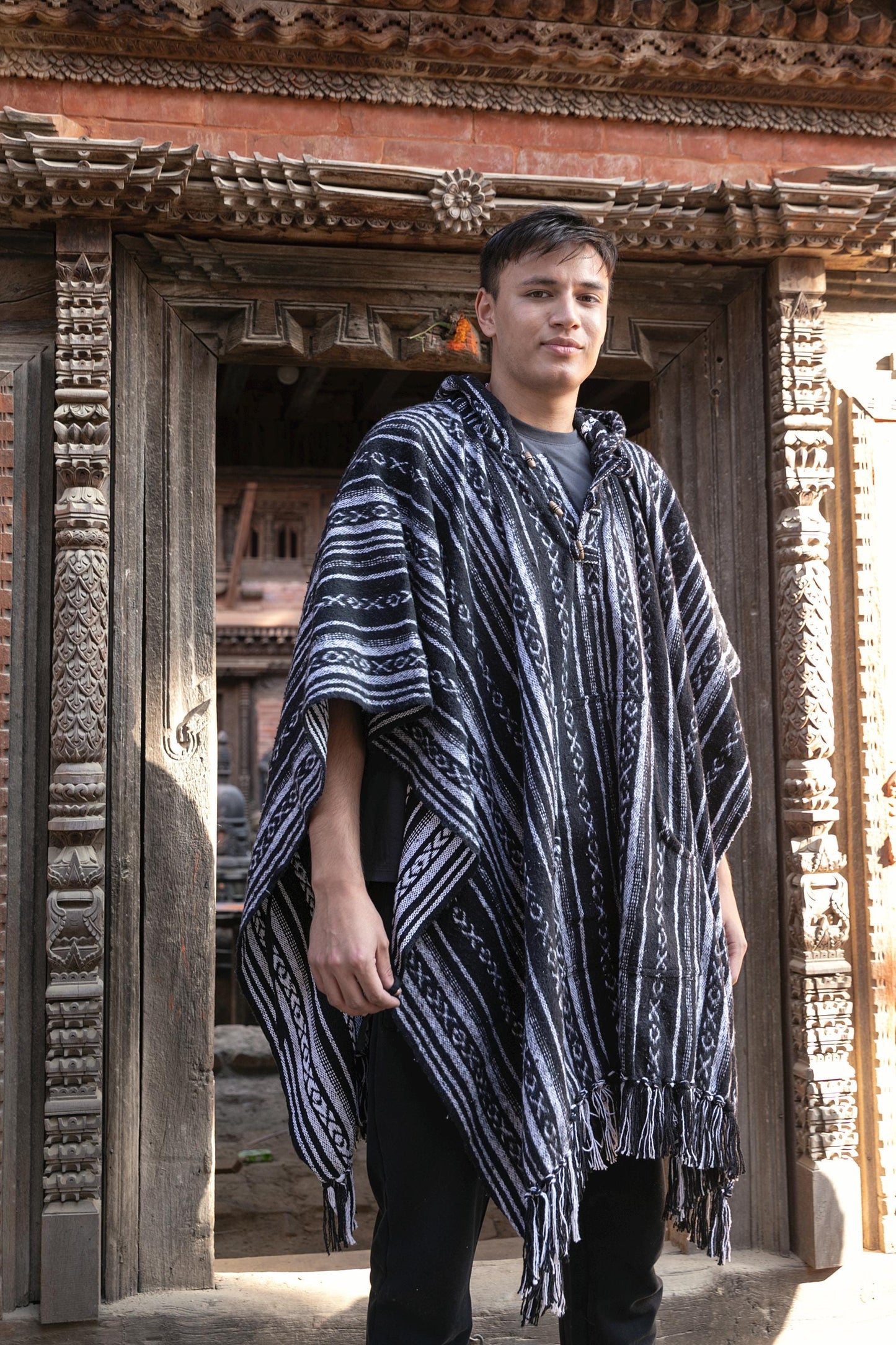Handmade Cotton Boho Poncho: Unisex Festival Wear