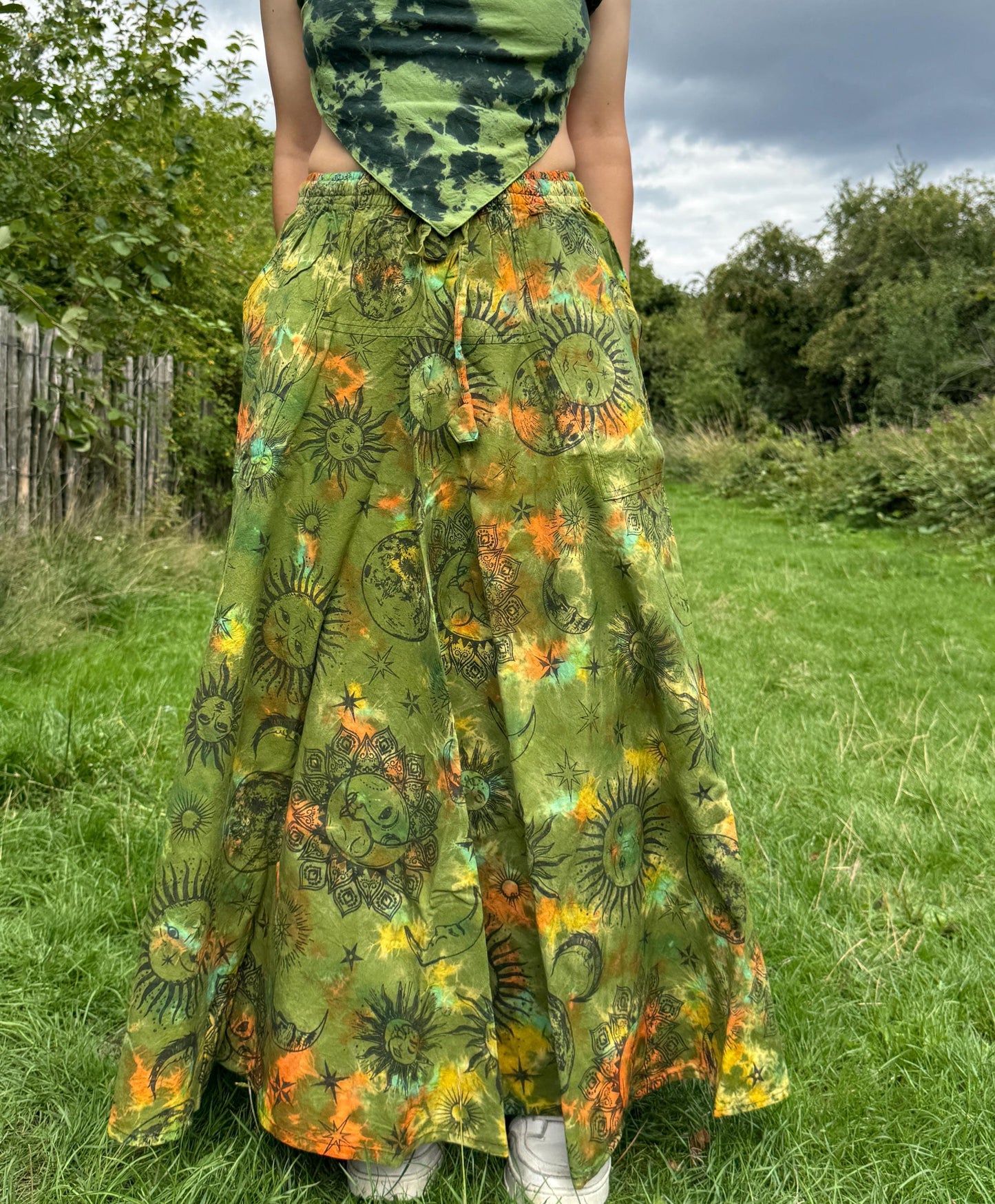 Hippie Boho Tie-Dye Maxi Skirt with Celestial Sun & Moon Print – Handmade Stone-Washed Festival Skirt