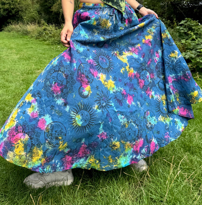 Hippie Boho Tie-Dye Maxi Skirt with Celestial Sun & Moon Print – Handmade Stone-Washed Festival Skirt
