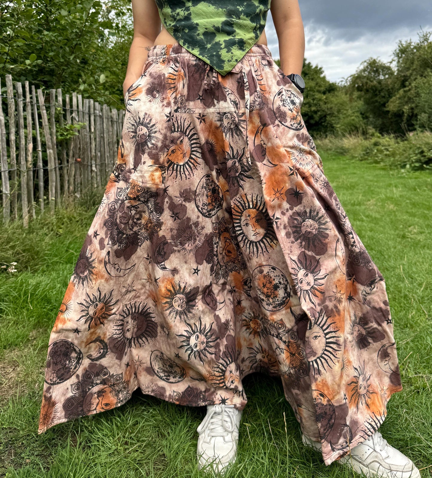 Hippie Boho Tie-Dye Maxi Skirt with Celestial Sun & Moon Print – Handmade Stone-Washed Festival Skirt
