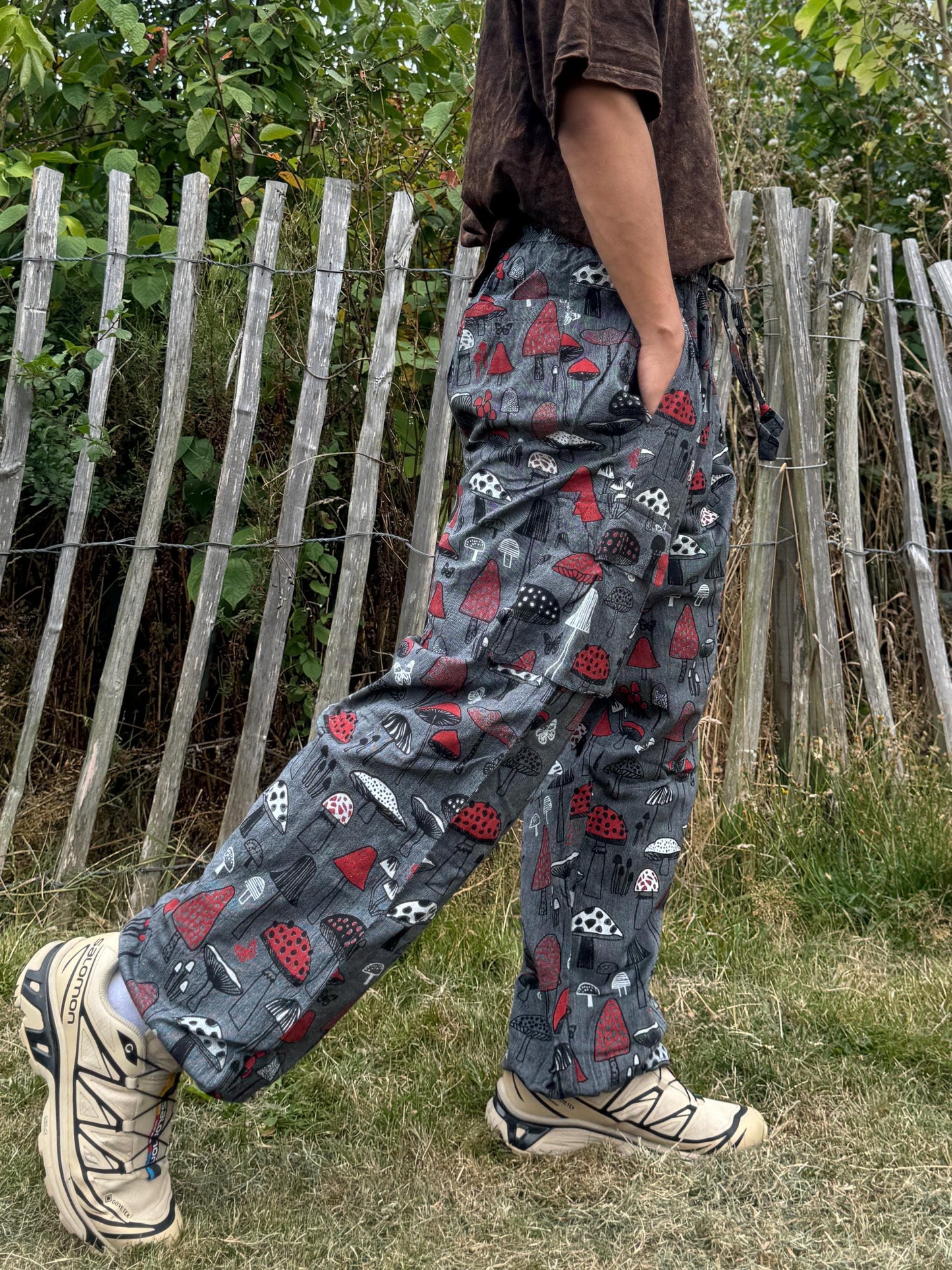 Mushroom Print Cotton Hippie Pants: Unisex Festival Yoga Trousers