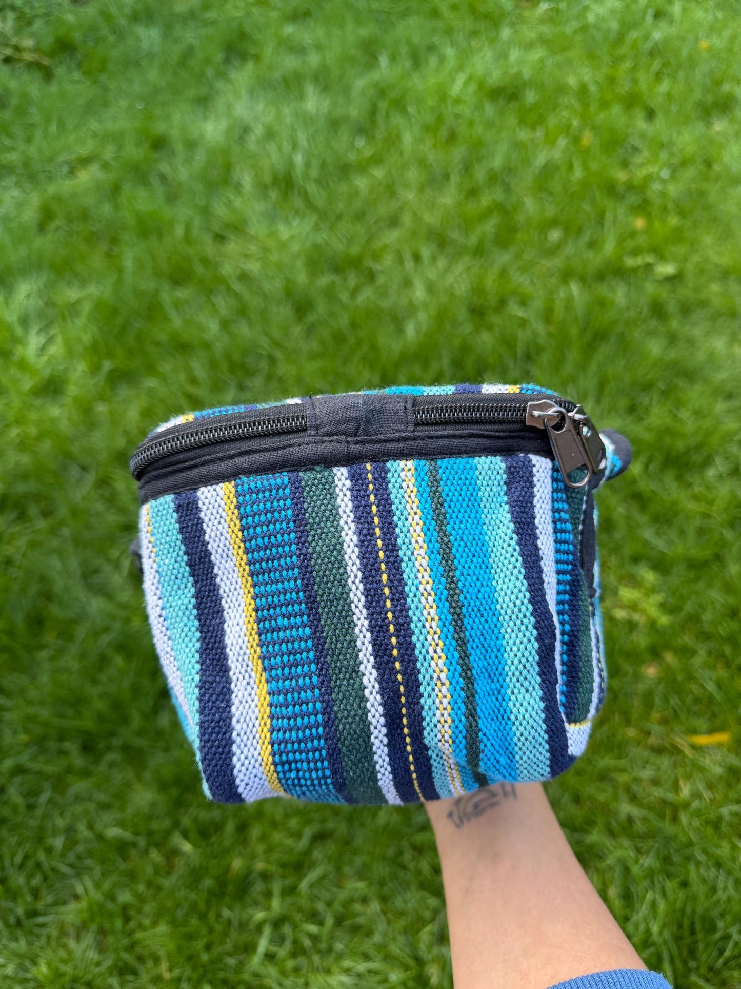 Handmade Cotton Camera Bag: Adjustable Strap Travel Case