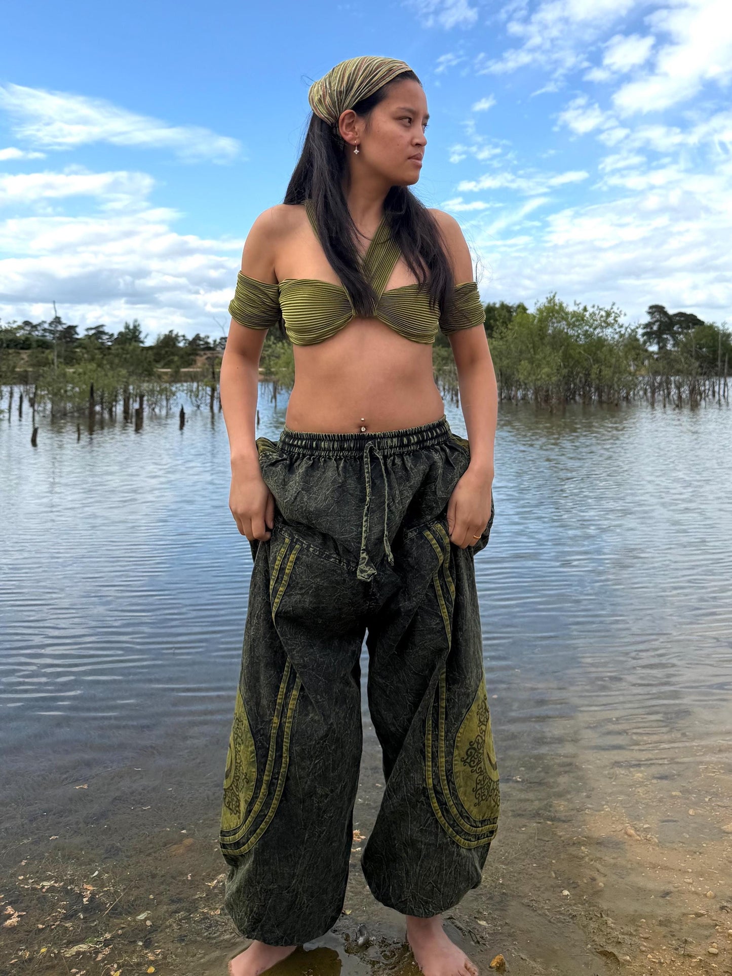Hippie oversize trouser| Unisex| 100% cotton fabric | Festival Trousers| Eco friendly | Made in Nepal
