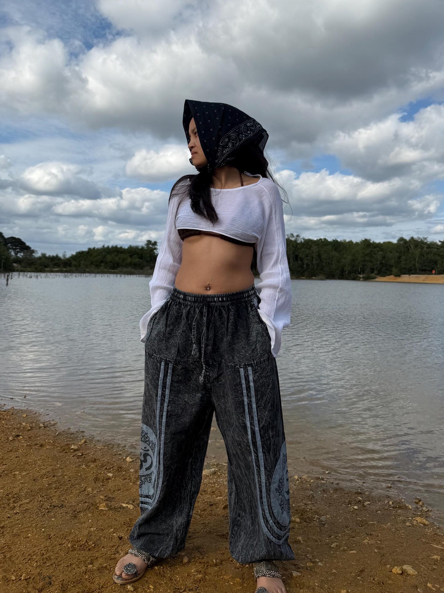 Hippie oversize trouser| Unisex| 100% cotton fabric | Festival Trousers| Eco friendly | Made in Nepal