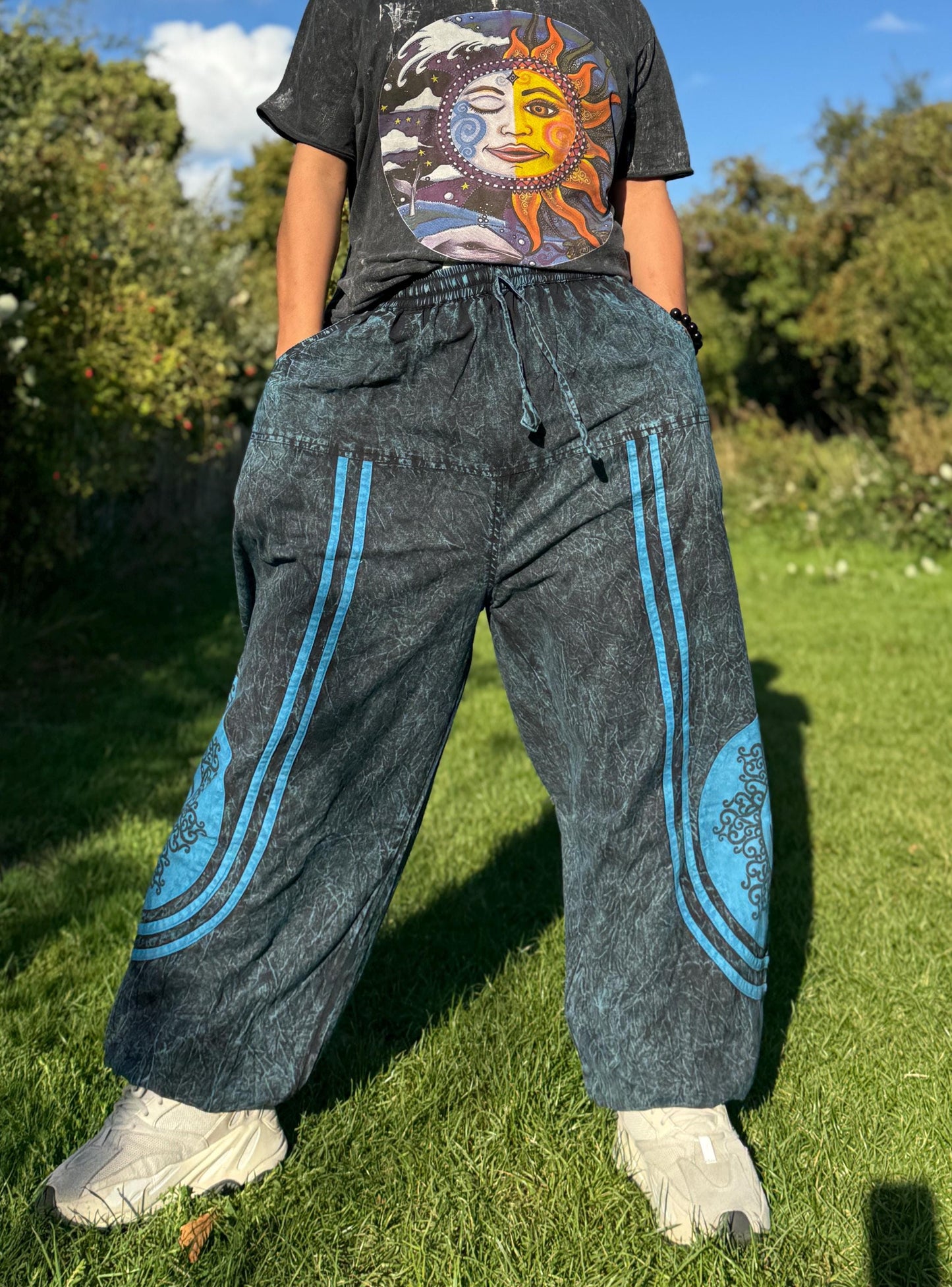 Hippie oversize trouser| Unisex| 100% cotton fabric | Festival Trousers| Eco friendly | Made in Nepal