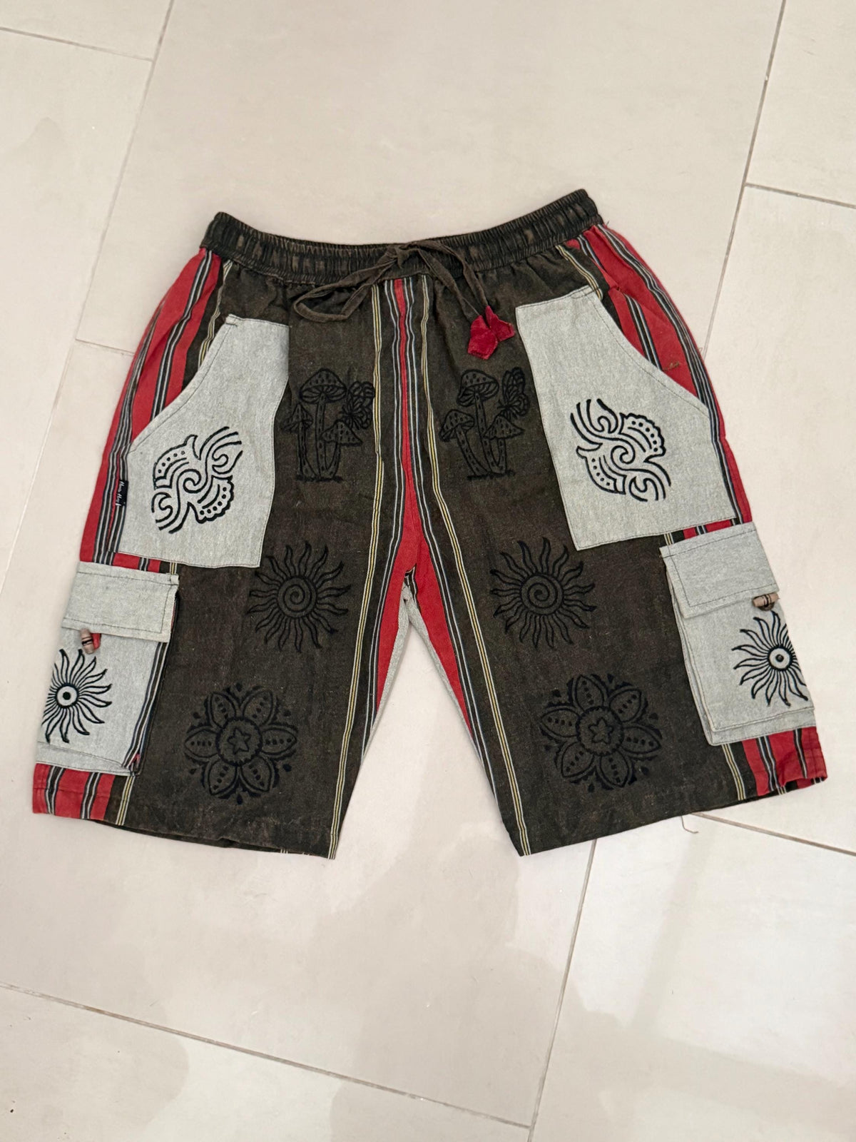 Boho Festival Cargo Shorts, Mushroom Sun Print Jorts, Baggy Fit, Elasticated Waist (100% Cotton)